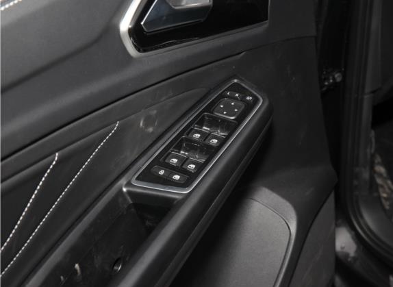 捷达VS7 2022款 黑锋版 1.4T 自动荣耀版Pro 车厢座椅   门窗控制