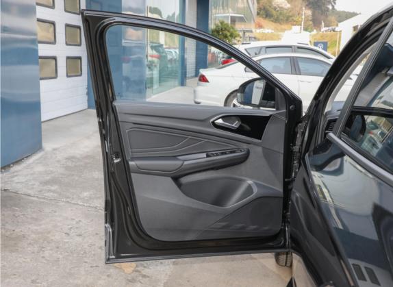 捷达VS7 2022款 黑锋版 1.4T 自动悦享版Pro 车厢座椅   前门板