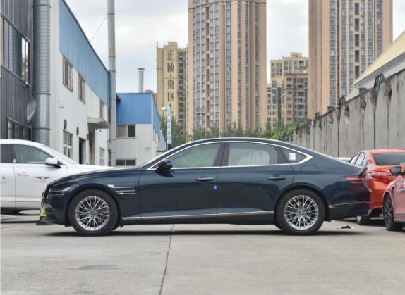 捷尼赛思G80 2023款 2.5T 后驱豪华版 外观   正侧