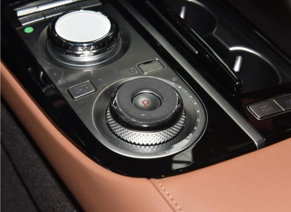 捷尼赛思G80 2023款 2.5T 后驱豪华版 中控类   挡把
