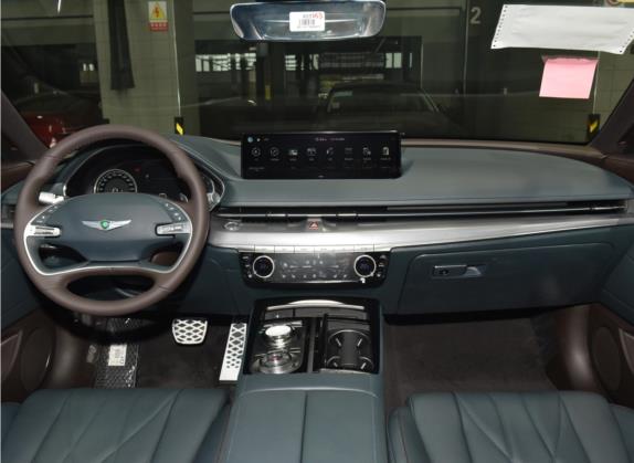 捷尼赛思G80 2023款 2.5T 四驱豪华版 中控类   中控台