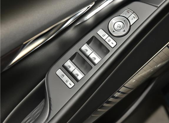 捷尼赛思G80 2023款 2.5T 后驱旗舰版 车厢座椅   门窗控制