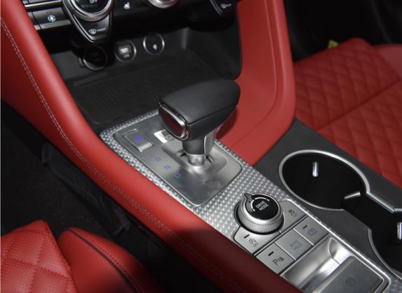 捷尼赛思G70 2021款 2.0T 后驱旗舰型 中控类   挡把