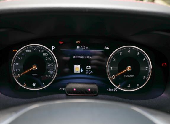捷尼赛思G70 2023款 2.0T 后驱旗舰型 中控类   仪表盘