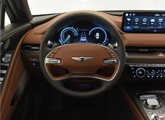 捷尼赛思纯电G80 2023款 纯电G80 旗舰版 中控类   驾驶位