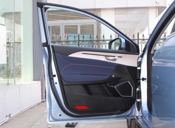 几何A 2021款 Pro 畅享高维续航版 430KM A430立方版 车厢座椅   前门板
