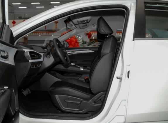 几何A 2021款 Pro 畅享高维续航版 430KM A430畅行版 车厢座椅   前排空间