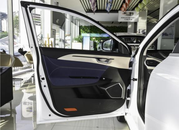 几何A 2022款 Pro 430KM 青苹果Halo 车厢座椅   前门板