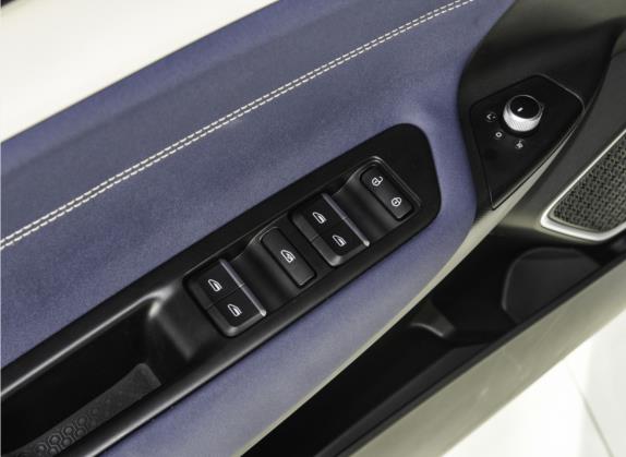 几何A 2022款 Pro 430KM 青苹果Halo 车厢座椅   门窗控制
