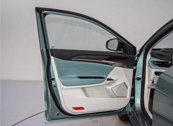 几何G6 2022款 620 新趣型 车厢座椅   前门板