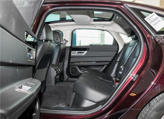 捷豹XFL 2019款 XFL 2.0T 200PS 两驱风华版 车厢座椅   后排空间