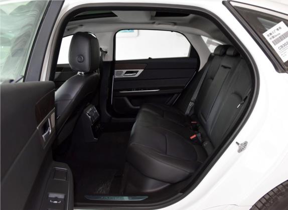 捷豹XFL 2019款 XFL 2.0T 250PS 两驱豪华版 车厢座椅   后排空间