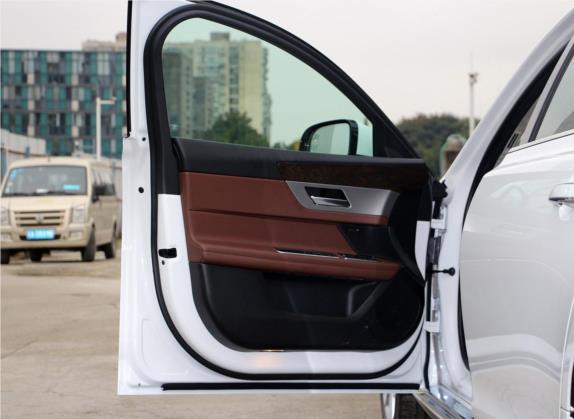 捷豹XFL 2020款 XFL 2.0T P250 四驱尊享版 车厢座椅   前门板