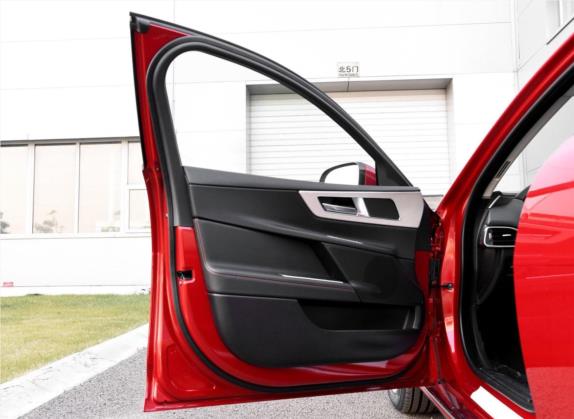 捷豹XEL 2018款 2.0T 200PS 豪华版 车厢座椅   前门板