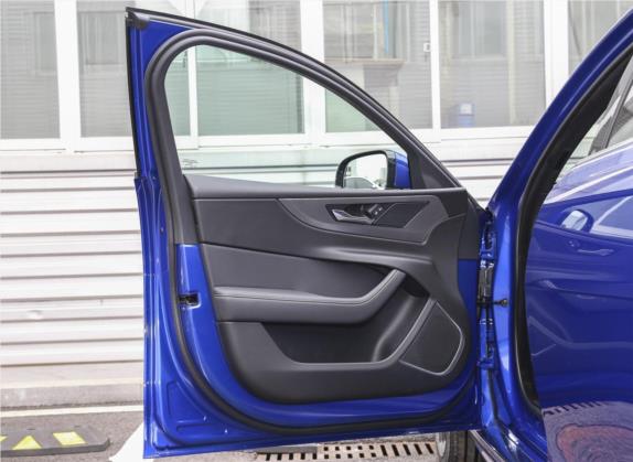 捷豹XEL 2020款 2.0T 200PS R-DYNAMIC S进取运动版 车厢座椅   前门板