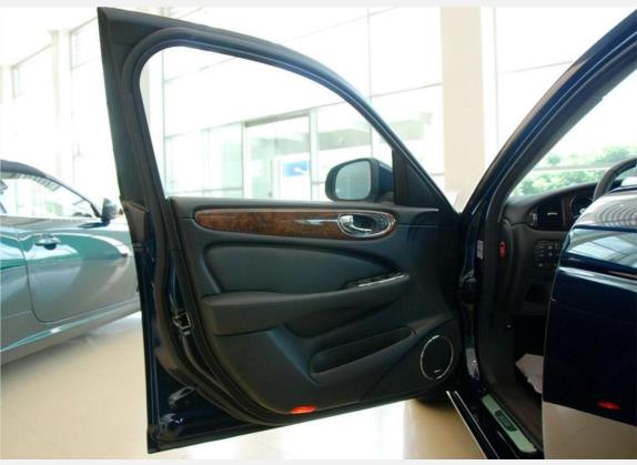 捷豹XJ 2007款 XJ6L 3.0皇家加长版 车厢座椅   前门板