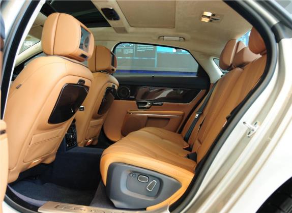 捷豹XJ 2012款 XJL 3.0 旗舰商务版 车厢座椅   后排空间