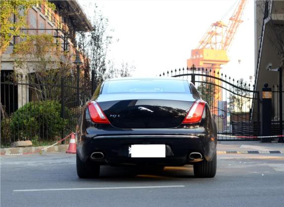捷豹XJ 2012款 XJL 3.0 旗舰商务版 外观   正后