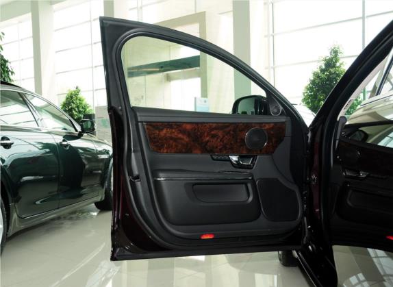 捷豹XJ 2012款 XJL 3.0 伦敦限量版 车厢座椅   前门板