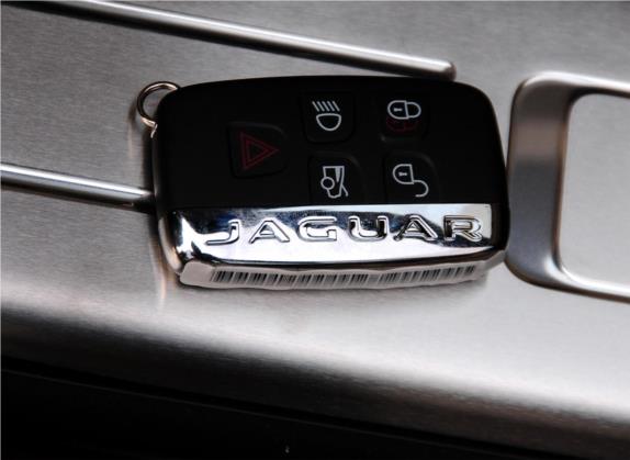 捷豹XJ 2014款 XJL 3.0 SC 四驱全景商务版 其他细节类   钥匙