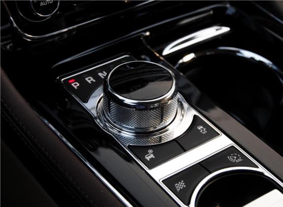 捷豹XJ 2014款 XJL 3.0 SC 四驱全景商务版 中控类   挡把