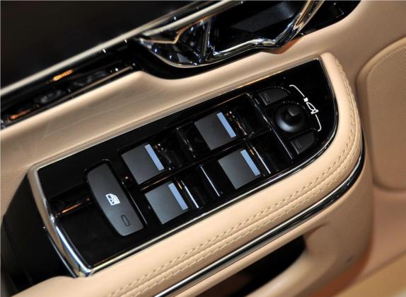 捷豹XJ 2014款 XJL 2.0T 两驱典雅商务版 车厢座椅   门窗控制