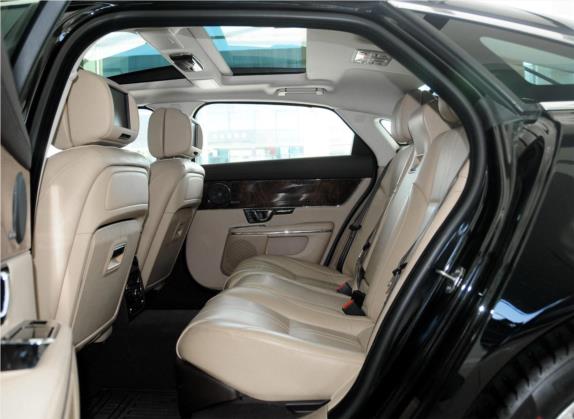 捷豹XJ 2014款 XJL 3.0 SC 两驱尊享商务版 车厢座椅   后排空间