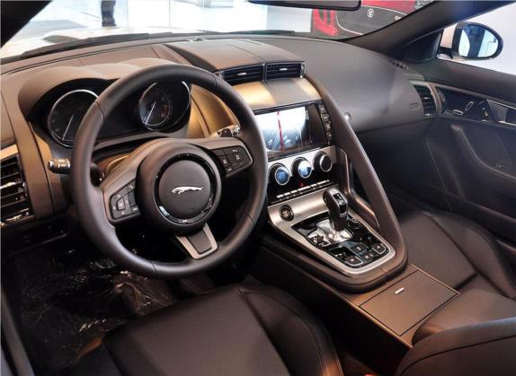 捷豹F-TYPE 2013款 3.0 SC 敞篷版 中控类   驾驶位