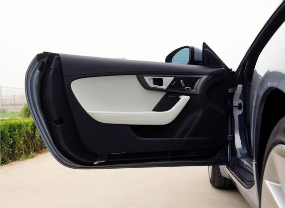 捷豹F-TYPE 2013款 3.0 SC S 敞篷版 车厢座椅   前门板