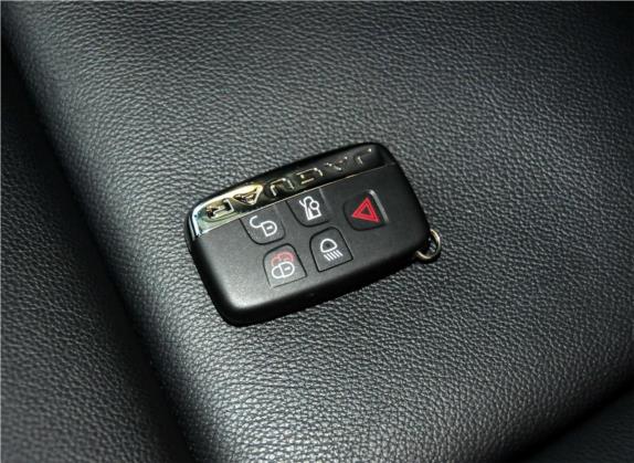 捷豹F-TYPE 2015款 3.0 SC 硬顶版 其他细节类   钥匙