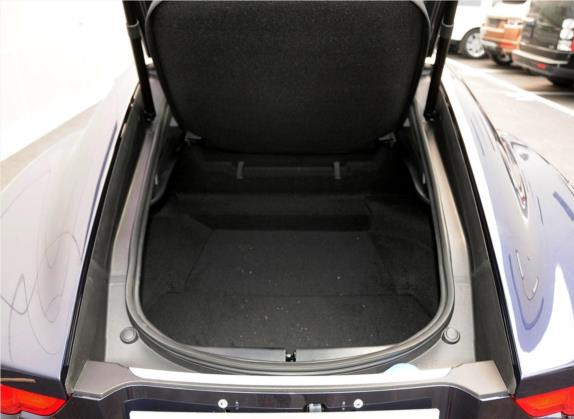 捷豹F-TYPE 2015款 3.0 SC S 硬顶版 车厢座椅   后备厢
