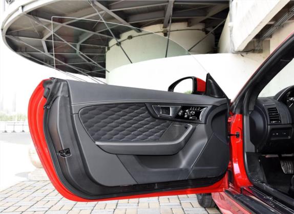 捷豹F-TYPE 2016款 5.0 SC SVR 车厢座椅   前门板