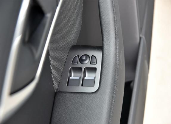 捷豹F-TYPE 2019款 2.0T 硬顶版 车厢座椅   门窗控制