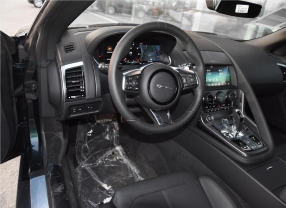 捷豹F-TYPE 2021款 P300 后驱敞篷版 中控类   驾驶位