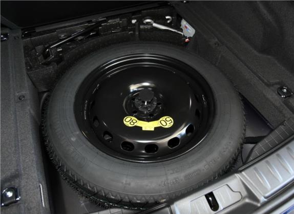捷豹F-PACE 2016款 3.0 SC 四驱R-Sport运动版 其他细节类   备胎