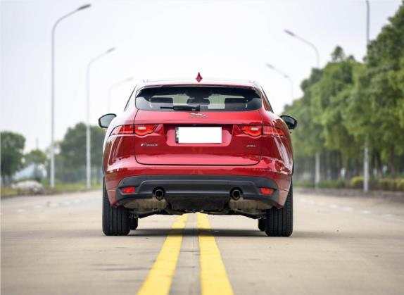 捷豹F-PACE 2016款 2.0T 两驱R-Sport运动版 外观   正后