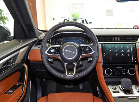 捷豹F-PACE 2021款 250PS R-Dynamic S 中控类   驾驶位