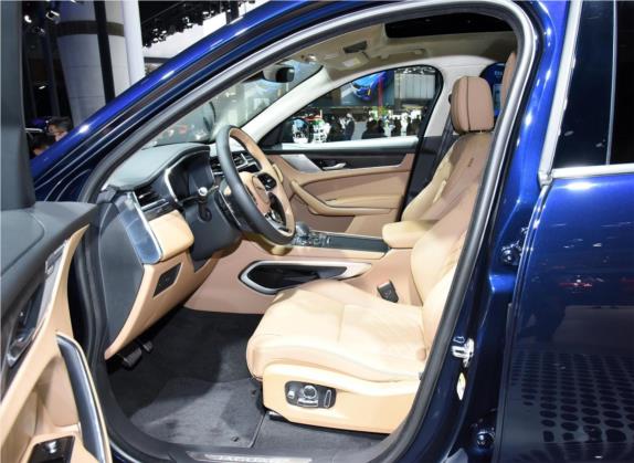捷豹F-PACE 2022款 P250 HSE 车厢座椅   前排空间