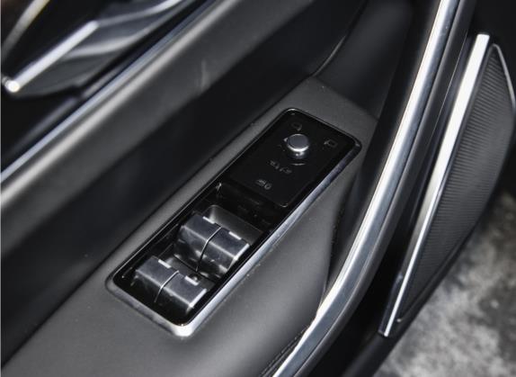 捷豹F-PACE 2023款 P250 HSE 车厢座椅   门窗控制