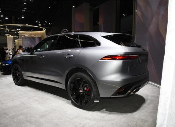 捷豹F-PACE 2023款 P400 SPORT 外观   斜后