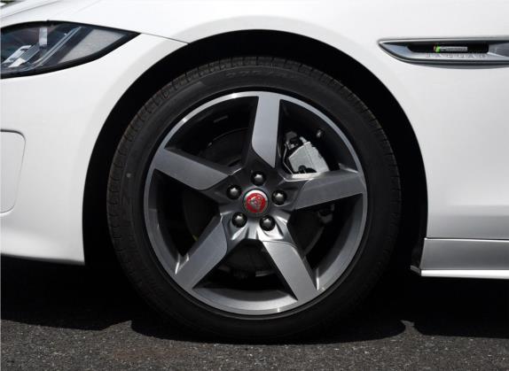 捷豹XE 2015款 2.0T 240PS R-Sport 其他细节类   前轮