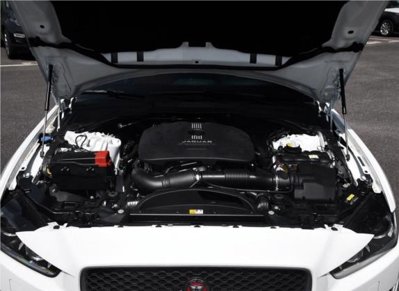 捷豹XE 2015款 2.0T 240PS R-Sport 其他细节类   发动机舱