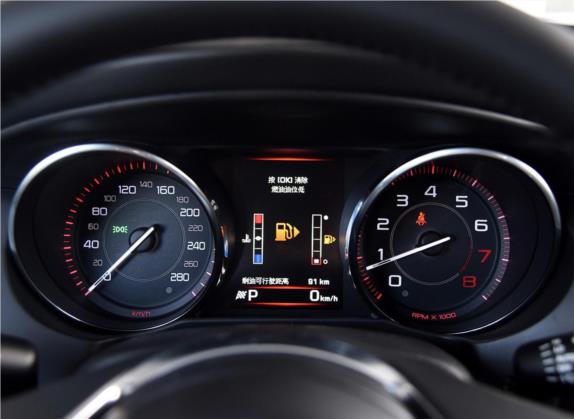 捷豹XE 2015款 2.0T 240PS R-Sport 中控类   仪表盘