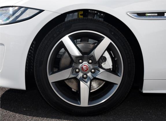 捷豹XE 2015款 2.0T 200PS R-Sport 其他细节类   前轮