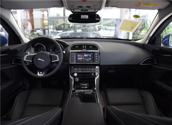 捷豹XE 2018款 2.0T 200PS 两驱R-Sport运动版 中控类   中控全图