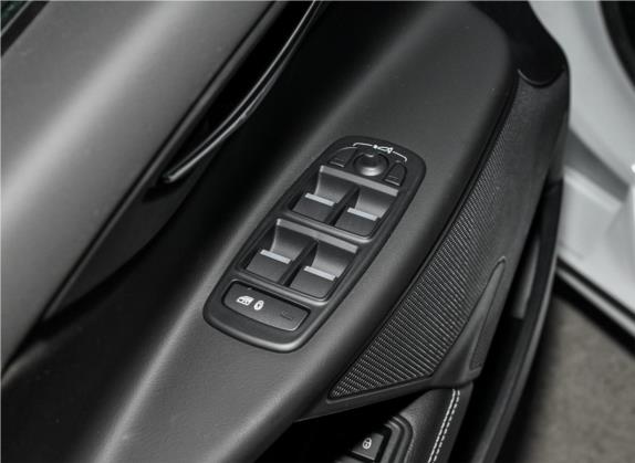 捷豹XE 2018款 2.0T 300PS 四驱R-Sport运动版 车厢座椅   门窗控制