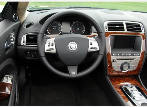 捷豹XK 2009款 XKR 5.0L V8机械增压敞篷跑车 中控类   驾驶位