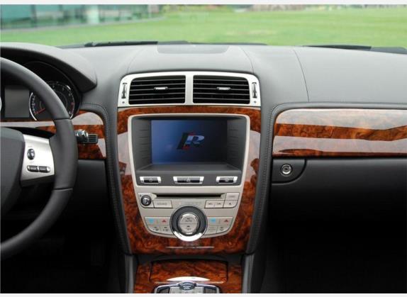 捷豹XK 2009款 XKR 5.0L V8机械增压敞篷跑车 中控类   中控台
