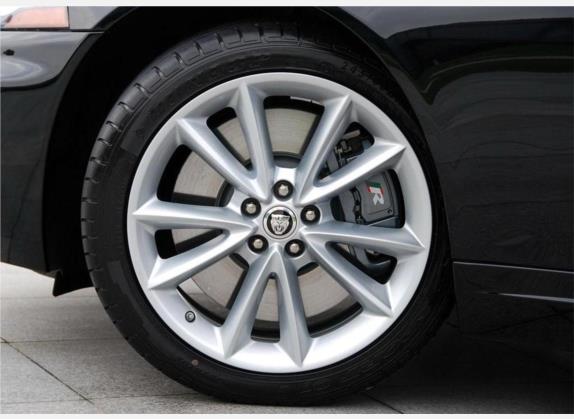 捷豹XK 2009款 XKR 5.0L V8机械增压敞篷跑车 其他细节类   前轮