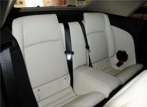 捷豹XK 2012款 XKR 5.0L 机械增压敞篷版 车厢座椅   后排空间